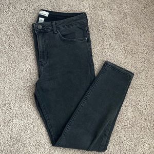 Forever 21 high waisted push up jeans